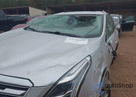 2017 Cadillac Xt5 Luxury z USA, uszkodzony, nr VIN 1GYKNBRS5HZ217040